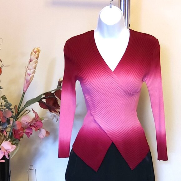 NWT Women’s Red  Pink Dip-dyed Lightweight V Neck Long Sleeve Cardigan Sweater - Picture 1 of 6